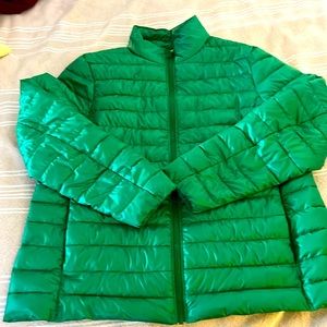 Primary Kelly green puffer jacket size large